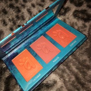 Alamar cosmetics blush trio